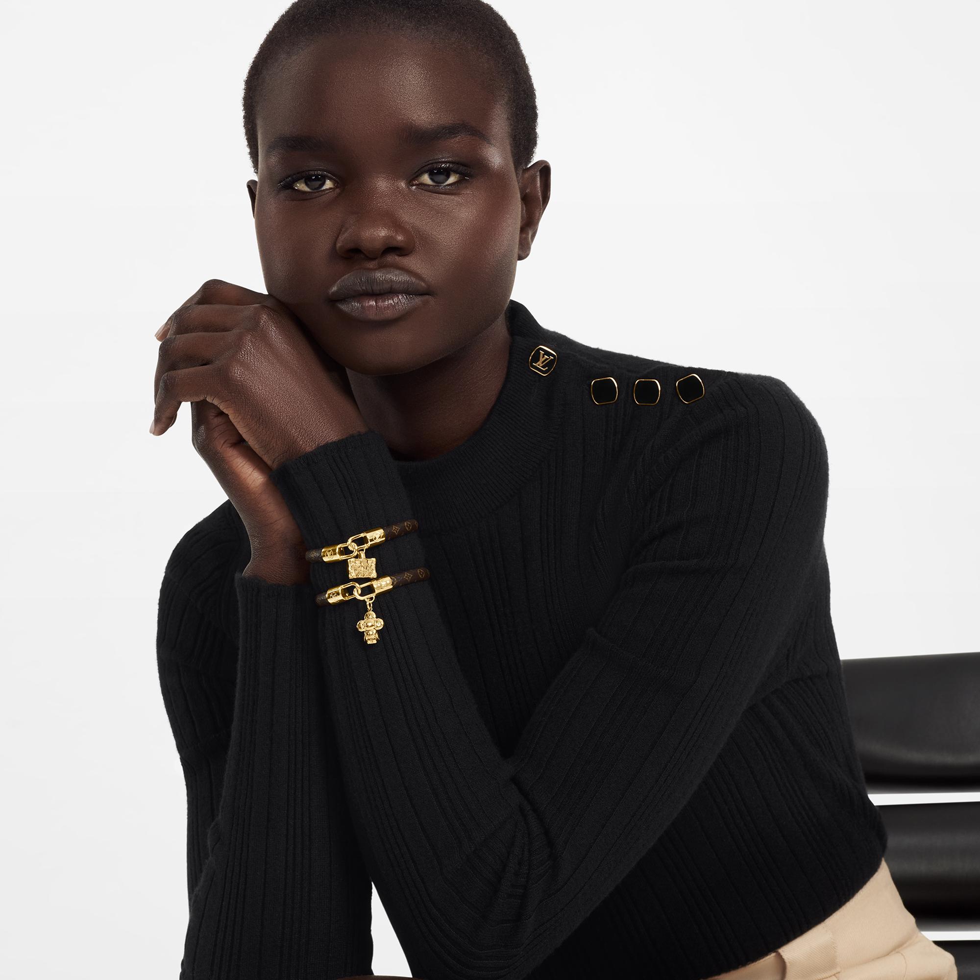 Petite Malle Charm Bracelet Luxury Monogram Canvas Brown LOUIS VUITTON